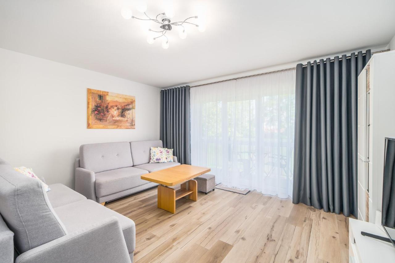 Seaside Breeze Stylish Apartment Balcony & Parking By Noclegi Renters Miedzyzdroje Εξωτερικό φωτογραφία
