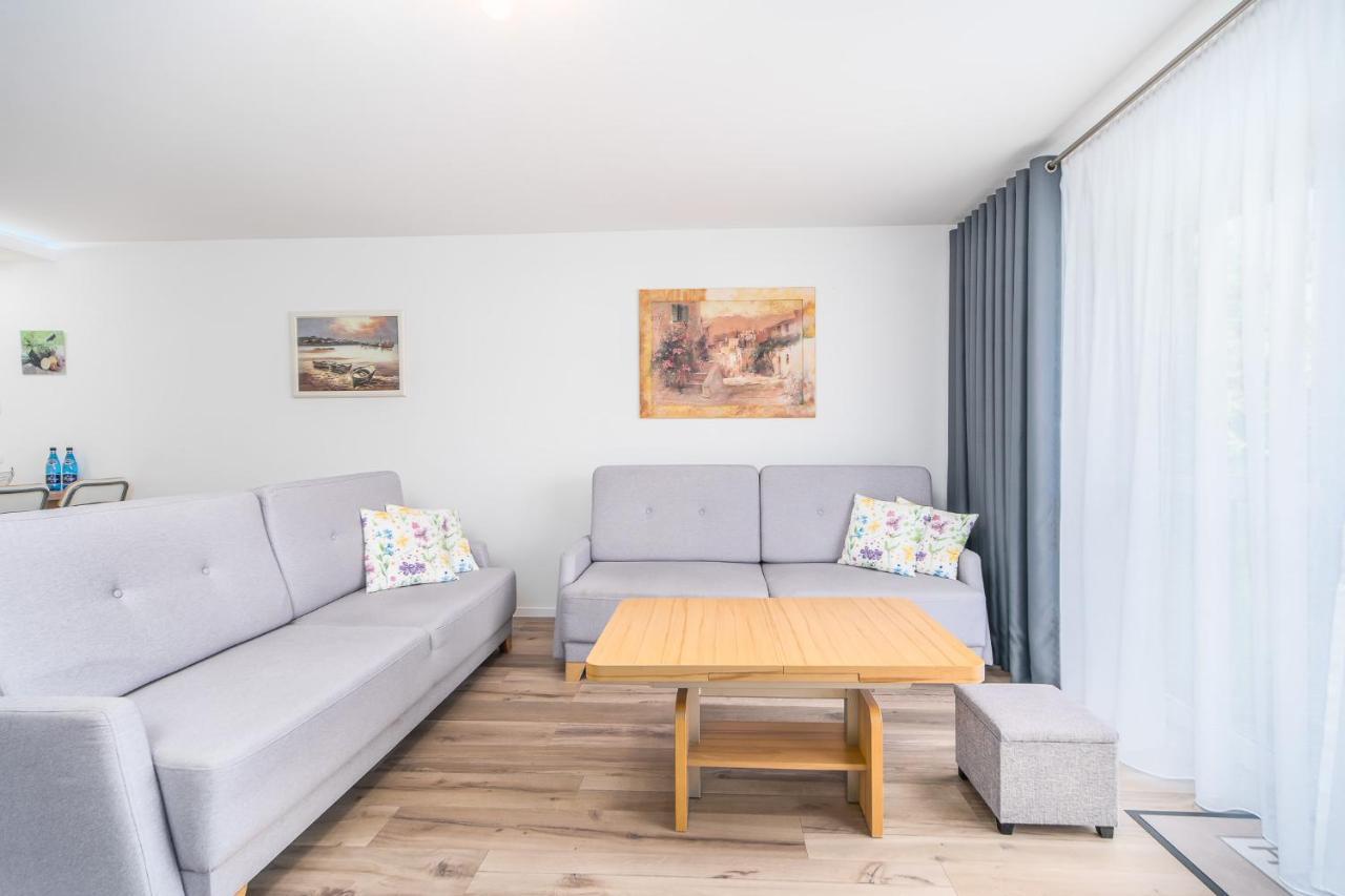 Seaside Breeze Stylish Apartment Balcony & Parking By Noclegi Renters Miedzyzdroje Εξωτερικό φωτογραφία